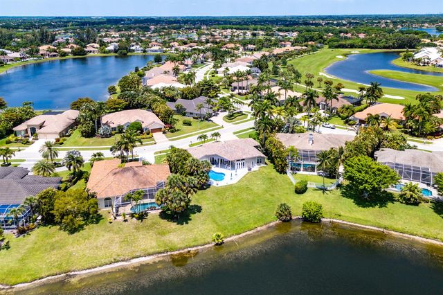 8321 Muirhead Circle, Boynton Beach, FL 33472