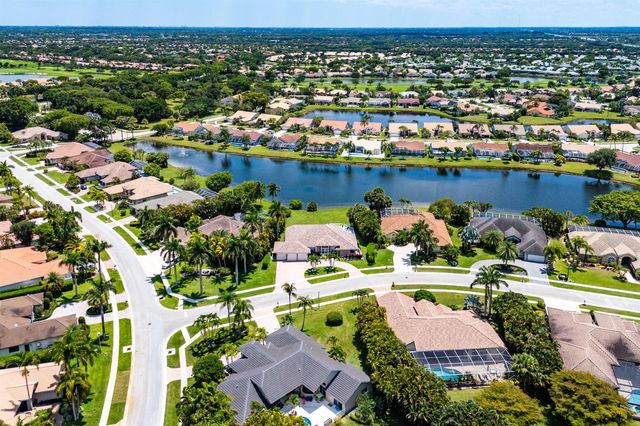 8321 Muirhead Circle, Boynton Beach, FL 33472