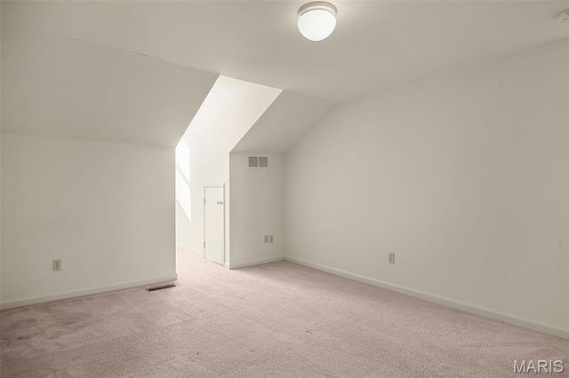 918 Russell Boulevard, St Louis, MO 63104