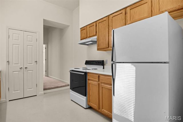 918 Russell Boulevard, St Louis, MO 63104