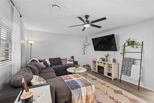 1003 White Road, Springdale, AR 72762
