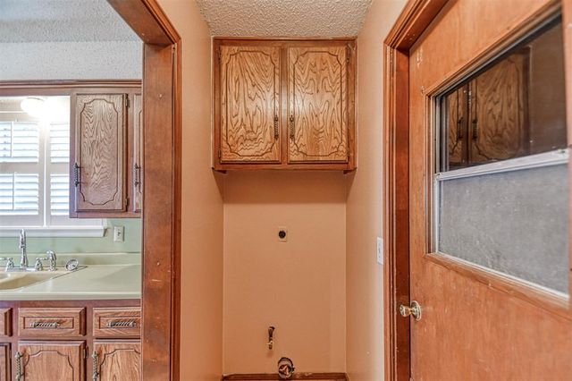224 Atterberry Drive, Norman, OK 73071