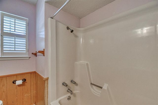 224 Atterberry Drive, Norman, OK 73071