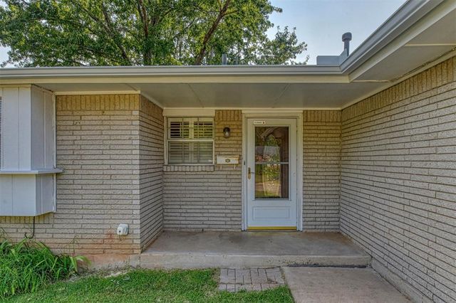 224 Atterberry Drive, Norman, OK 73071