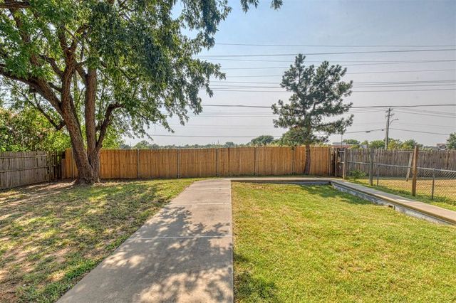 224 Atterberry Drive, Norman, OK 73071