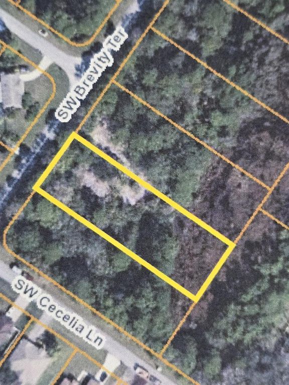 2085 SW Brevity Terrace, Port St. Lucie, FL 34953