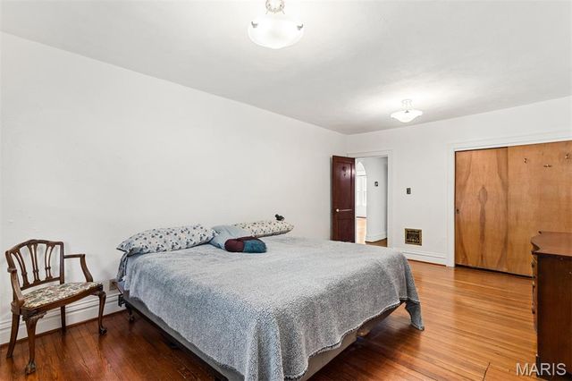 5527 Ulena Avenue, St Louis, MO 63116