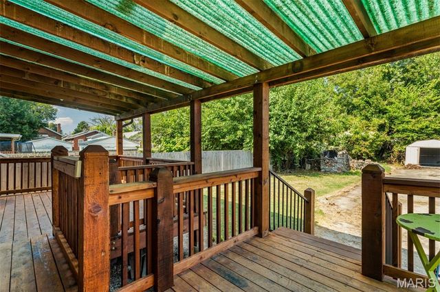 5527 Ulena Avenue, St Louis, MO 63116