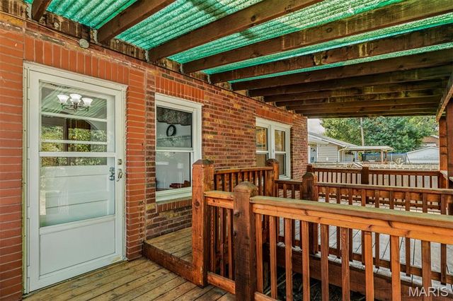 5527 Ulena Avenue, St Louis, MO 63116