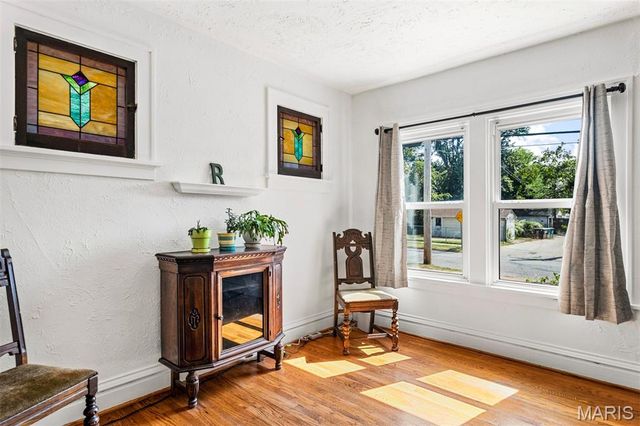 5527 Ulena Avenue, St Louis, MO 63116