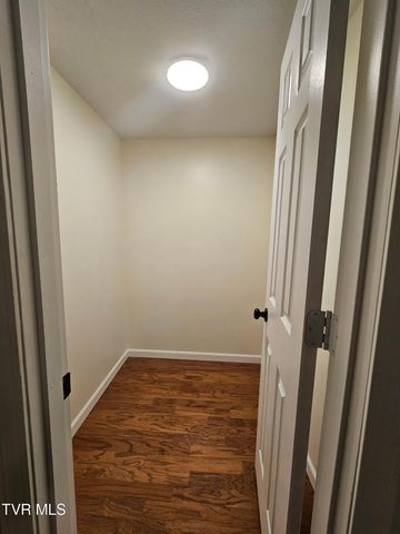 120 Templeton Street, Appalachia, VA 24216