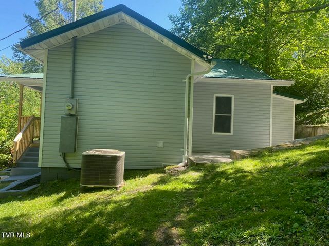 120 Templeton Street, Appalachia, VA 24216