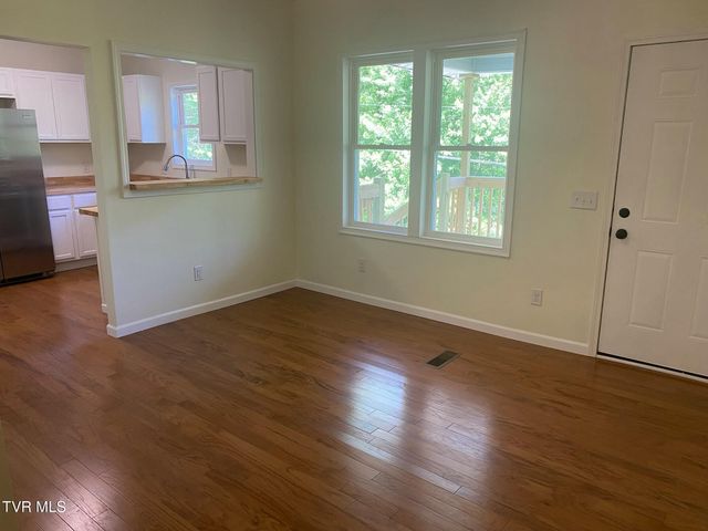 120 Templeton Street, Appalachia, VA 24216