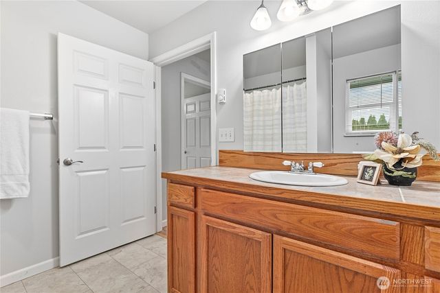 303 Hayes Street, Nooksack, WA 98276