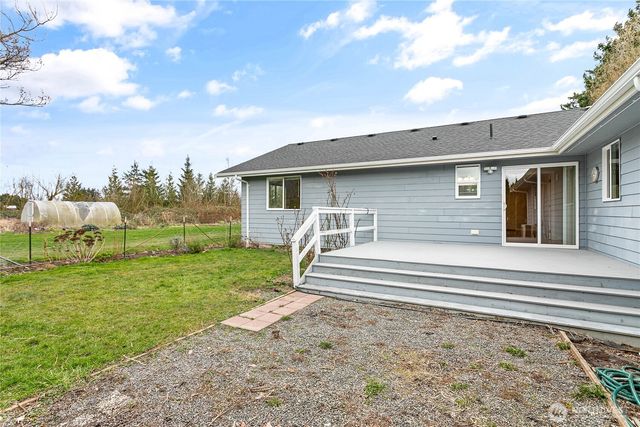 303 Hayes Street, Nooksack, WA 98276