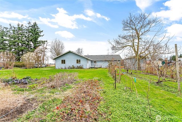 303 Hayes Street, Nooksack, WA 98276