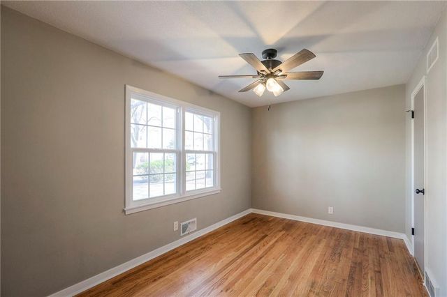 10509 E 57th Terrace, Raytown, MO 64133