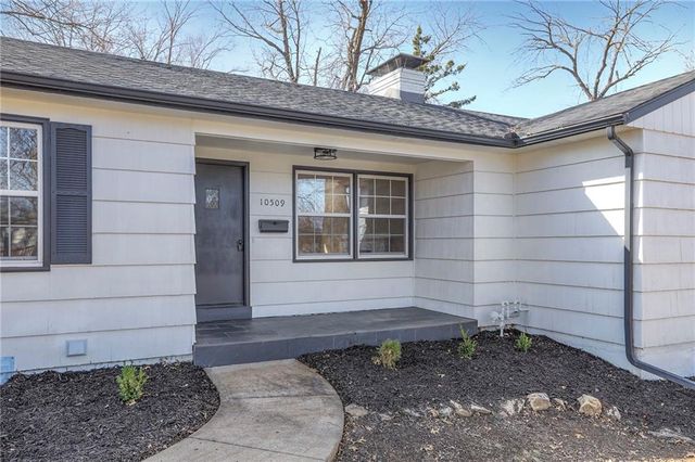 10509 E 57th Terrace, Raytown, MO 64133