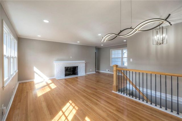 10509 E 57th Terrace, Raytown, MO 64133