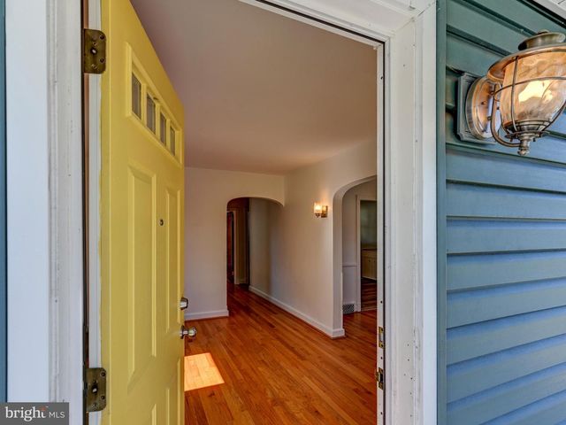 2701 MAPLE AVE, Parkville, MD 21234