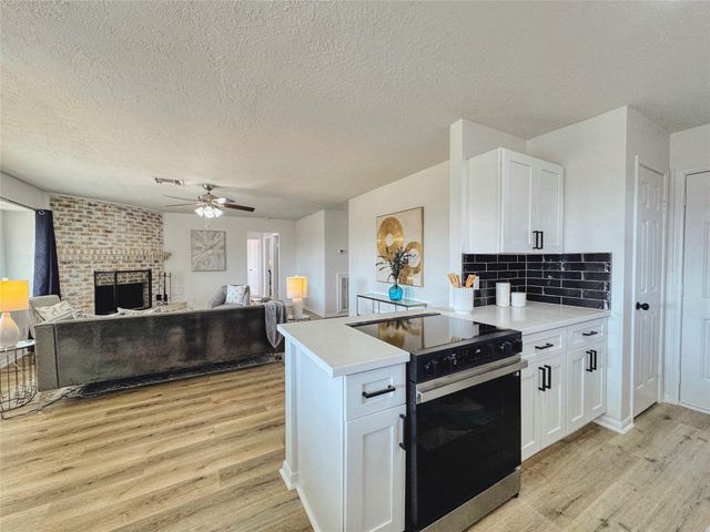 3739 Moonlite Drive, Pasadena, TX 77505