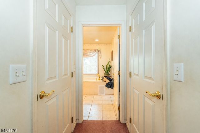 31 Richmond Hill Dr, Sparta Twp., NJ 07871