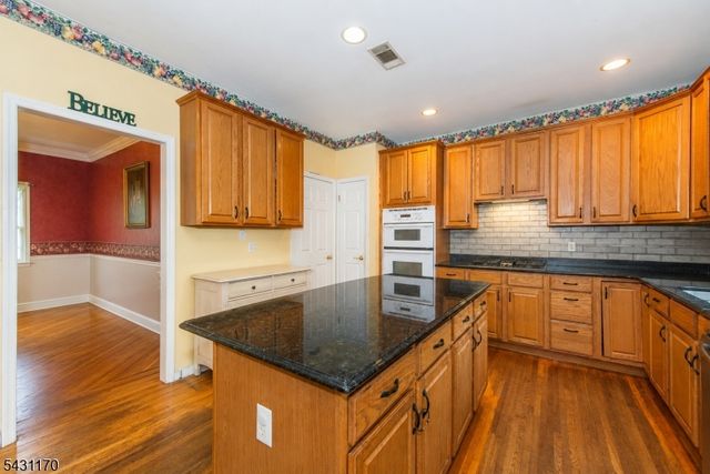 31 Richmond Hill Dr, Sparta Twp., NJ 07871