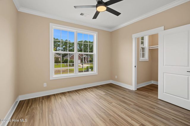 216 Ravennaside Drive NW, Calabash, NC 28467