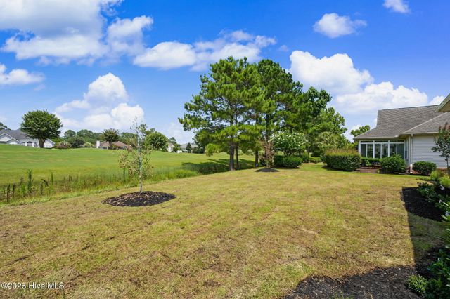 216 Ravennaside Drive NW, Calabash, NC 28467
