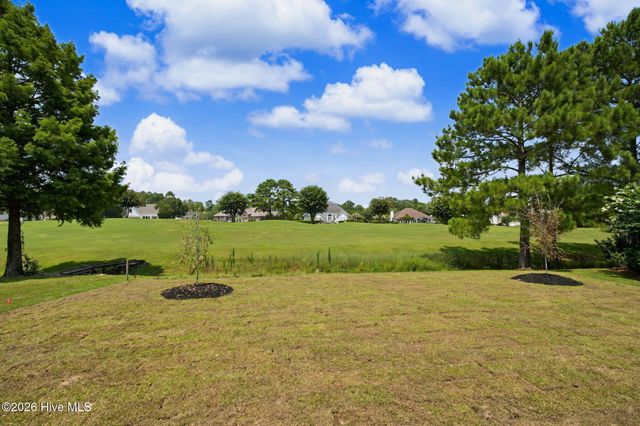 216 Ravennaside Drive NW, Calabash, NC 28467
