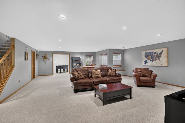 12621 E Edgewood Drive, Wichita, KS 67206