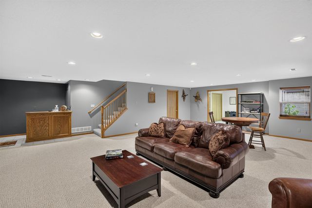 12621 E Edgewood Drive, Wichita, KS 67206