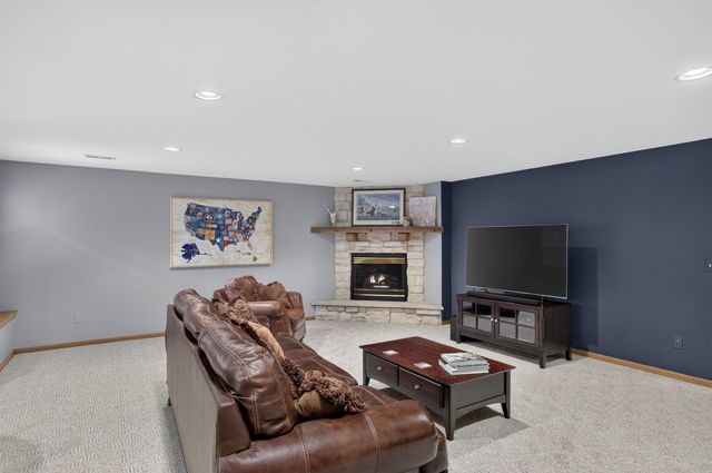 12621 E Edgewood Drive, Wichita, KS 67206