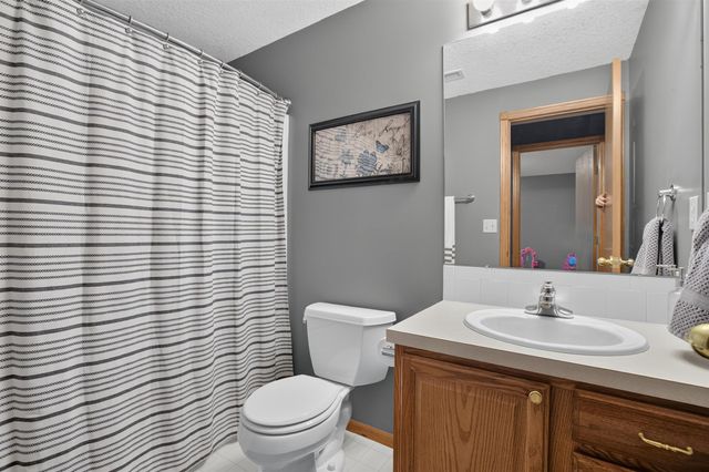 12621 E Edgewood Drive, Wichita, KS 67206