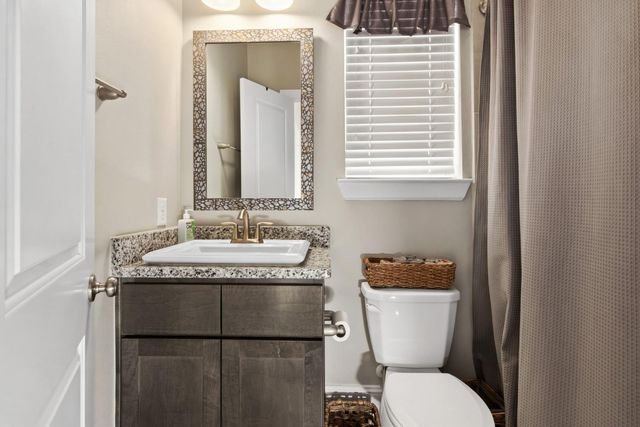 419 T C Jester Boulevard, Houston, TX 77007