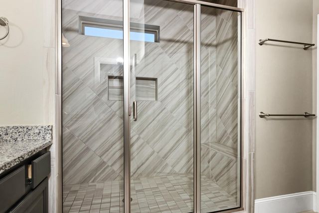 419 T C Jester Boulevard, Houston, TX 77007