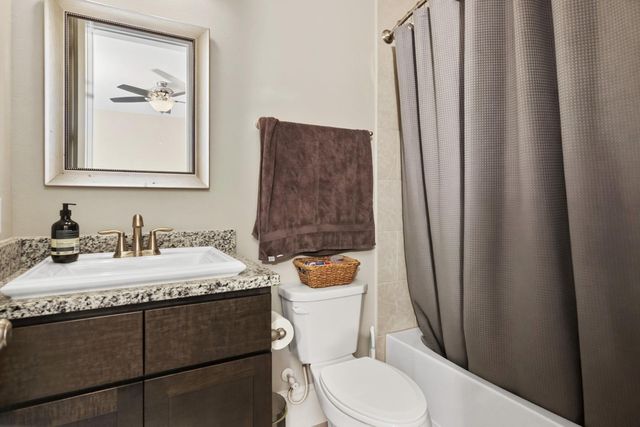 419 T C Jester Boulevard, Houston, TX 77007