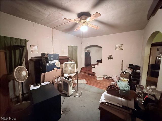 33 Henry Street, Bedford, OH 44146