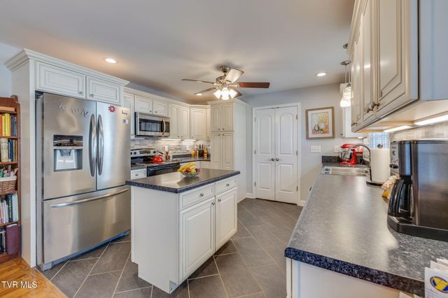 5028 Dublin Rd, Kingsport, TN 37664