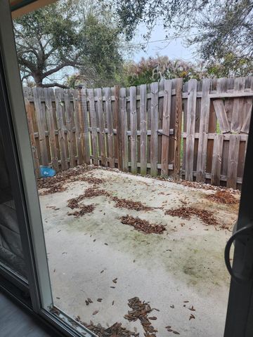 8933 SE Hobe Ridge Avenue, Hobe Sound, FL 33455