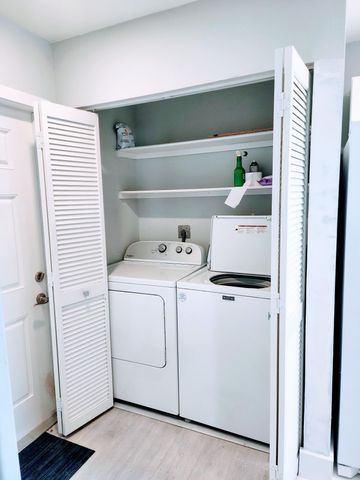 8933 SE Hobe Ridge Avenue, Hobe Sound, FL 33455