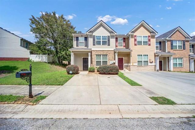 2626 Parrish Court, Lithonia, GA 30038