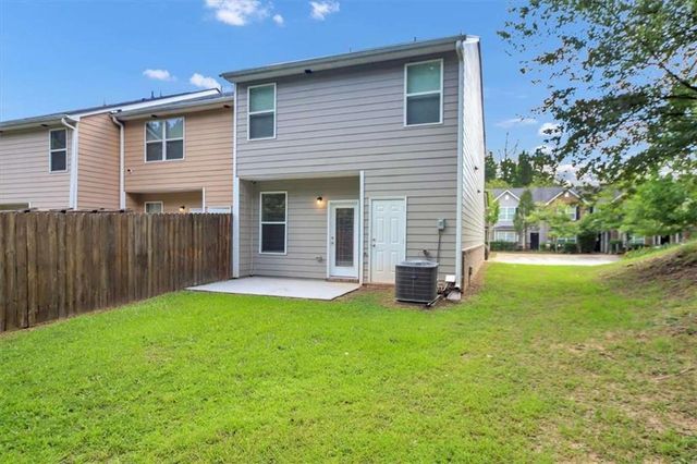 2626 Parrish Court, Lithonia, GA 30038