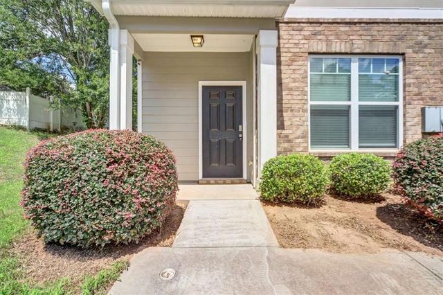 2626 Parrish Court, Lithonia, GA 30038