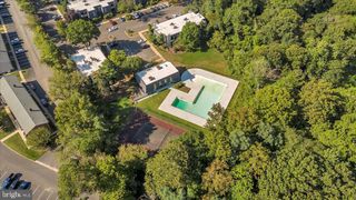 25 S CHURCH RD #8, Maple Shade, NJ 08052