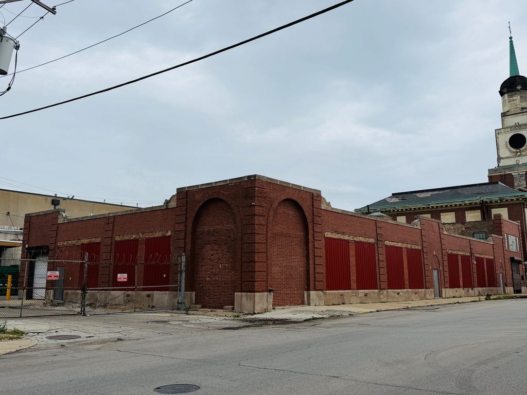 822 W Exchange Avenue, Chicago, IL 60609