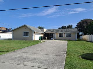 441 SW Todd Avenue, Port St. Lucie, Port St Lucie, FL 34983