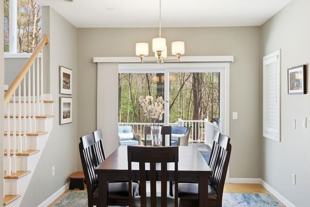 541 Bedford Road, New Boston, NH 03070