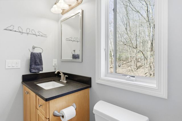 541 Bedford Road, New Boston, NH 03070