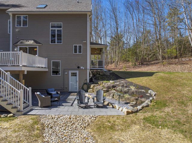 541 Bedford Road, New Boston, NH 03070